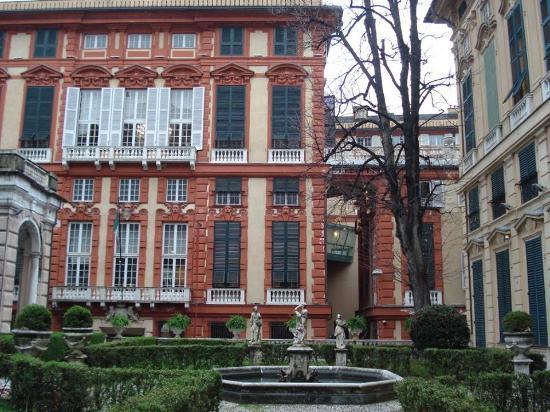 Museen von Strada Nuova
